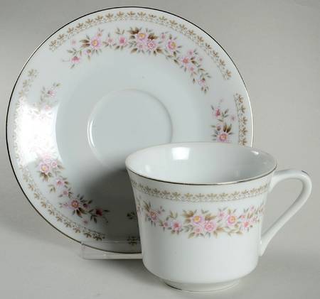 Summer Garland Footed Cup & Saucer Set