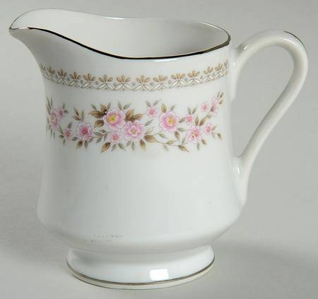 Summer Garland Creamer