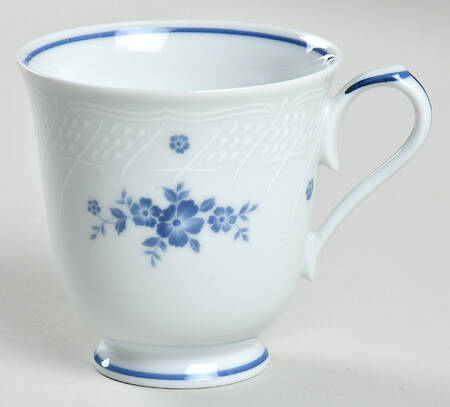 1379 Footed Cup