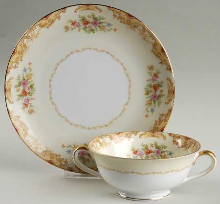 N1238 Footed Cream Soup Bowl & Saucer Set