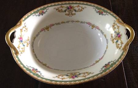 N1241 10" Oval Vegetable Bowl