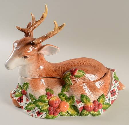 Royal Hunt Tureen &  Lid