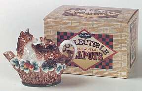 Royal Hunt Mini Teapot & Lid