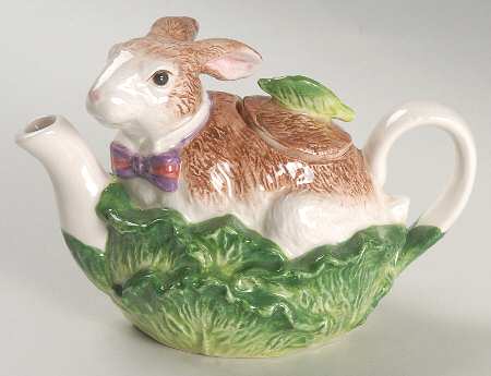 Royal Hunt Mini Teapot & Lid