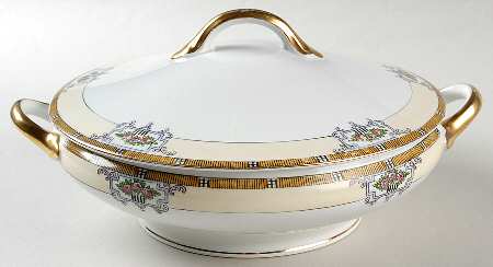 N1247 Round Covered Vegetable