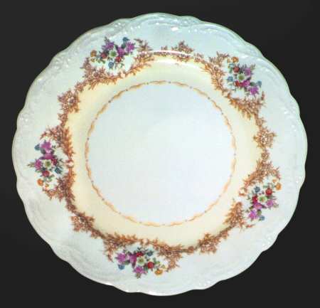 Cresena by Noritake