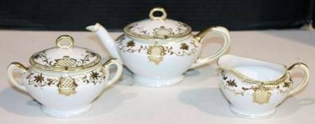 N1261 Teapot & Lid
