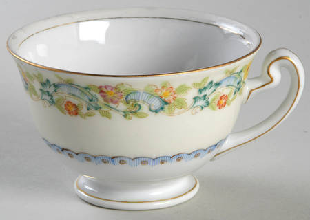 NAT28 Footed Cup
