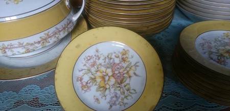 Marigold by Noritake