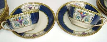 N1303 Flat Cup & Saucer Set