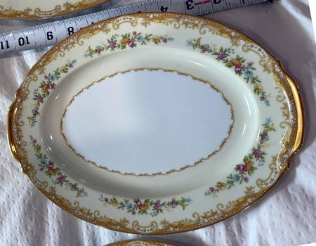 N1318 12" Oval Serving Platter