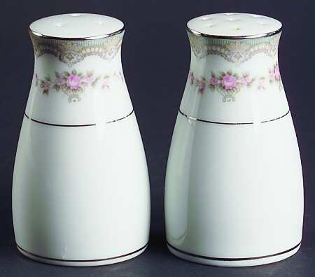 Glenwood (5770M) Salt & Pepper Set