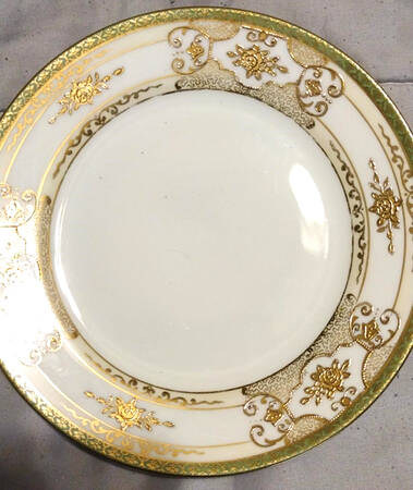 N1330 Salad Plate