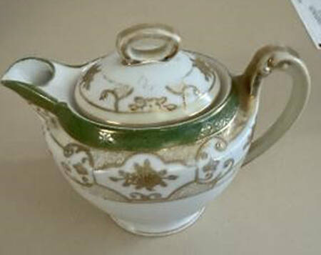 N1330 Creamer & Lid