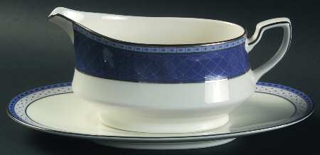 Addison Gravy Boat & Underplate (Relish/Butter)