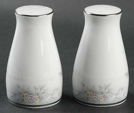 Amery Salt & Pepper Set