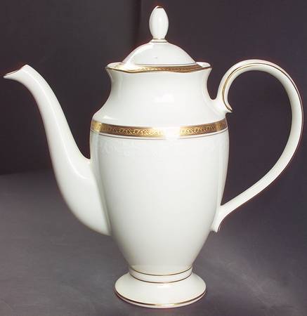 Ardmore Gold Coffee Pot & Lid