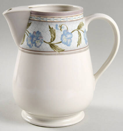 Country Plantation 74 Oz Pitcher