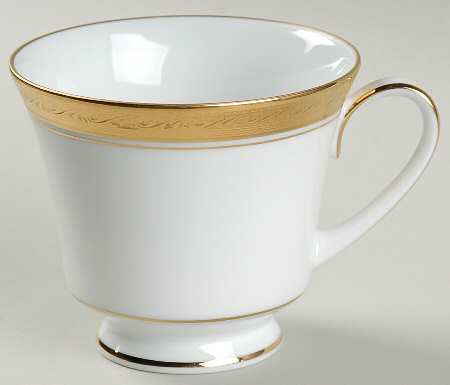 Crestwood Gold Footed Cup