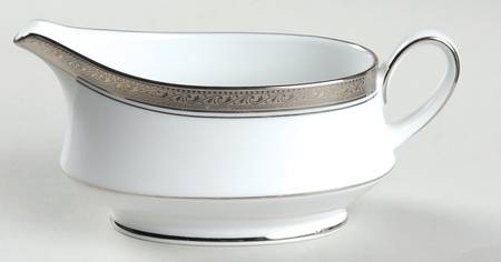 Crestwood Platinum Gravy Boat