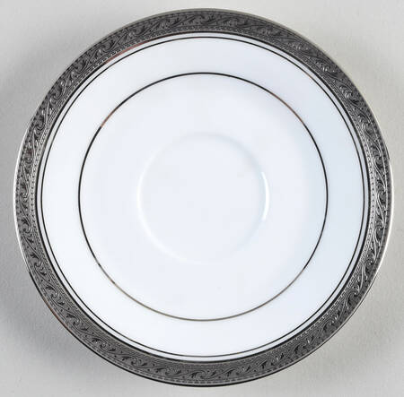 Crestwood Platinum Saucer