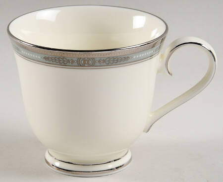 Fullerton Footed Cup