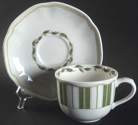Gourmet Garden Too Flat Cup & Saucer Set