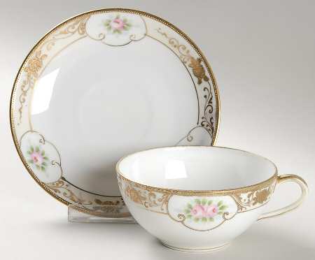 N1344 Flat Cup & Saucer Set