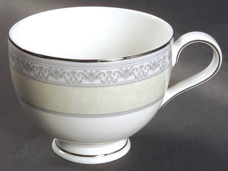 Sanderville Footed Cup