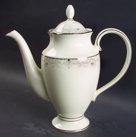 Venetian Scroll Coffee Pot & Lid
