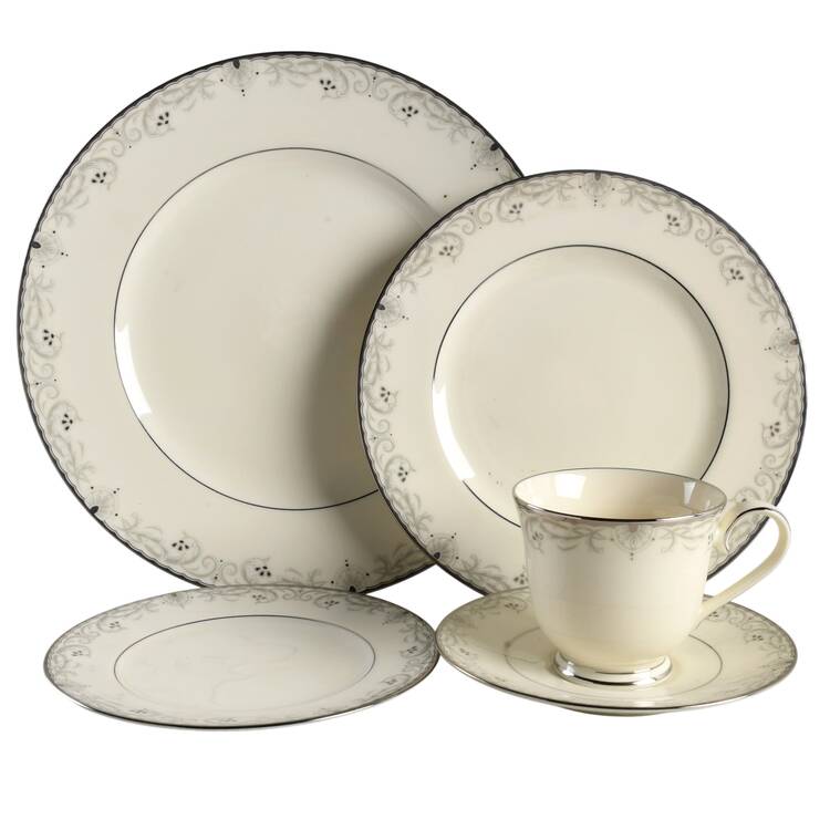 Venetian Scroll 5 Piece Place Setting