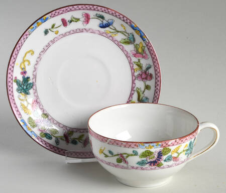 N1397 Flat Cup & Saucer Set
