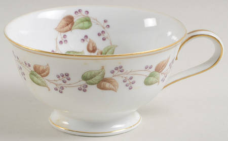 5115 Footed Cup