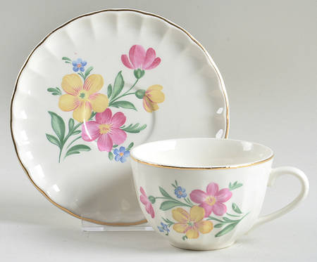 Golden Floral Flat Cup & Saucer Set