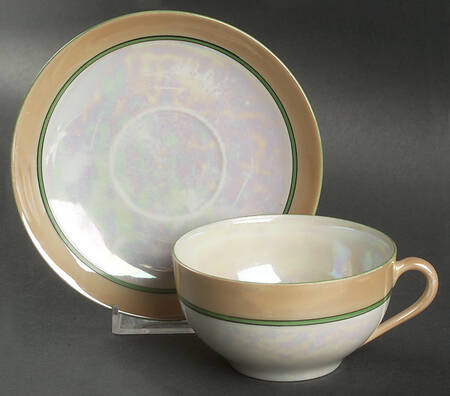 N1467 Flat Cup & Saucer Set