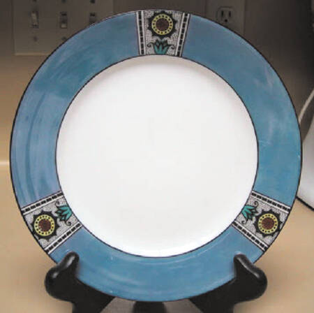N1472 by Noritake