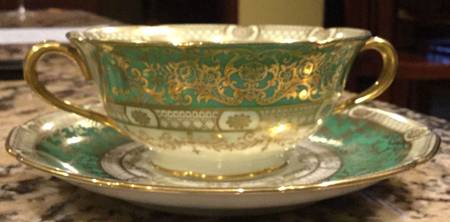 N1487 Footed Cream Soup Bowl & Saucer Set