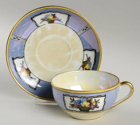 N1490 Flat Cup & Saucer Set