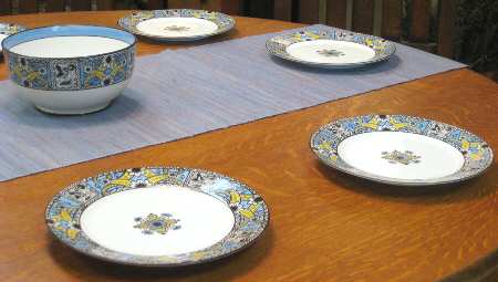 N1496 9" Round Vegetable Bowl