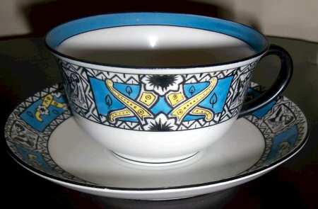 N1496 Flat Cup & Saucer Set