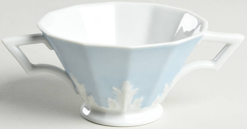 Perl Blue Footed Cream Soup Bowl