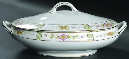 N1508 Oval Covered Vegetable