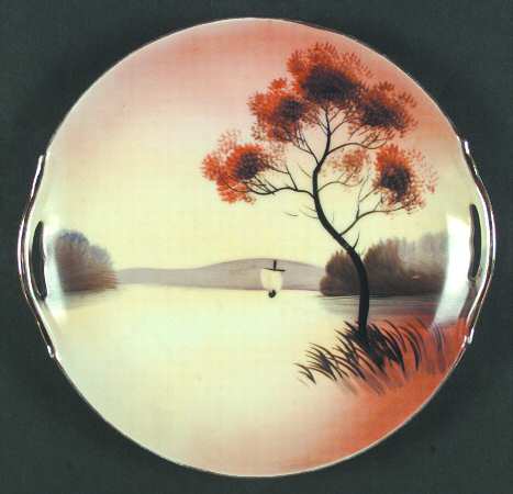 N1554 Handled Cake Plate