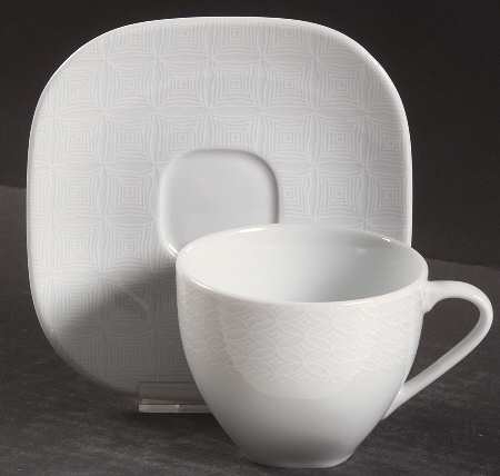 Yuki Flat Cup & Saucer Set