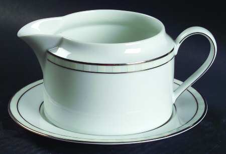 Cotillion Round Gravy Boat & Bread and Butter Stand