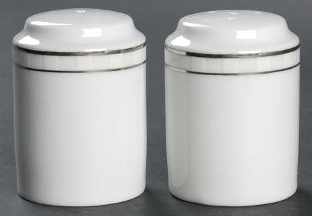 Cotillion Salt & Pepper Set