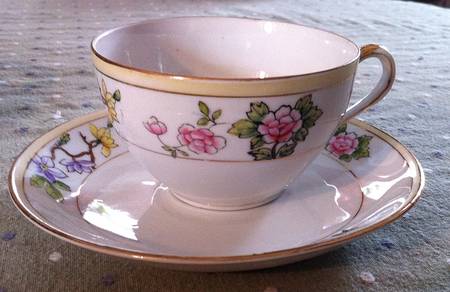 N4678 Flat Cup & Saucer Set