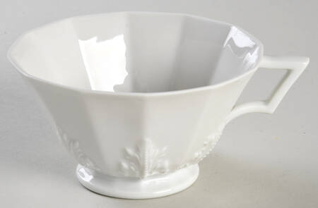 Perl (All White) Footed Cup
