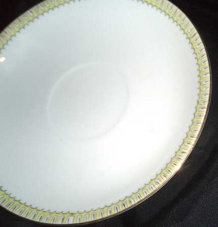 N1591 Saucer