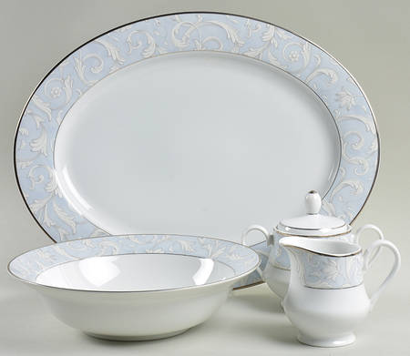 Blue Mist Platinum 5 Piece Hostess Set